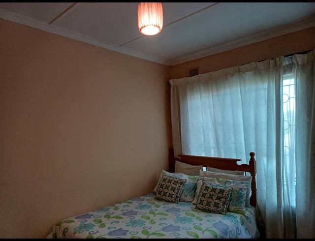 4 BEDROOM HOUSE FOR SALE IN SHALLCROSS